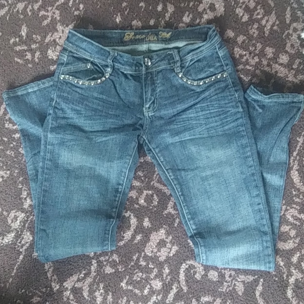Grace in LA jeans